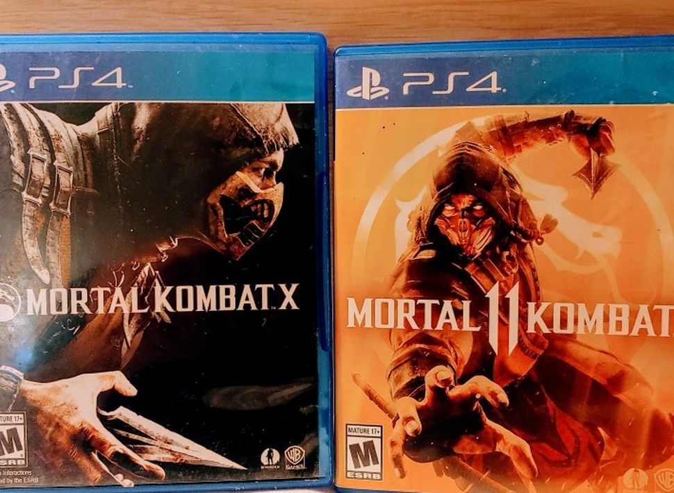 PS4 MORTAL KOMBAT X AND 11 BOTH GAMES FOR 20$ FIRM