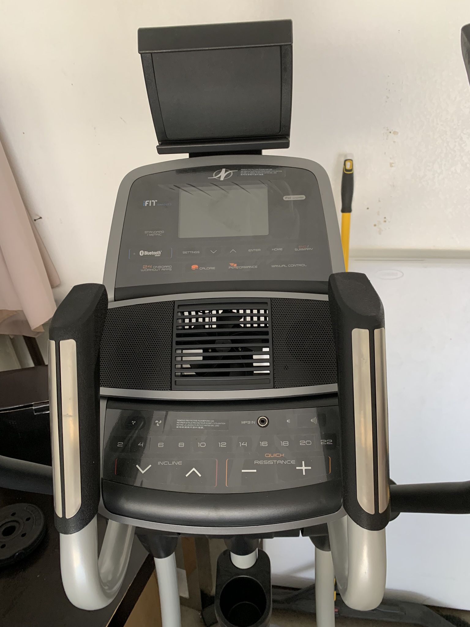 Nordic Track Elliptical SE7i