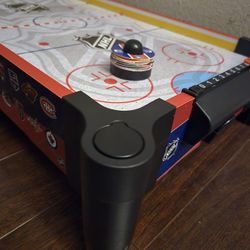 Air Hockey Table