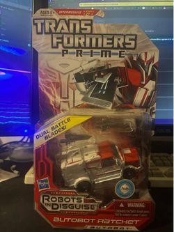 Transformers Prime Deluxe Ratchet