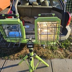 Commercial Electric Tripod Worklight, Very Heavy Duey