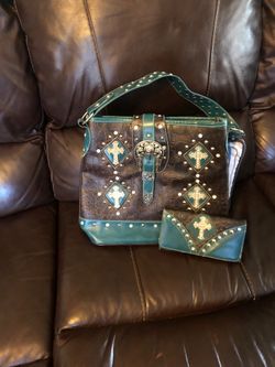 Purse with wallet