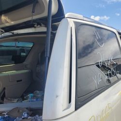 Cadillac Escalade Rear Pillar Posts, Body Molding  2002-2006 Parts Chevy Tahoe Suburban GMC Yukon  Denali