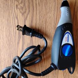 Dremel Engraver 