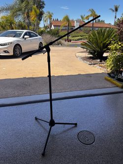 On-Stage boom microphone stand