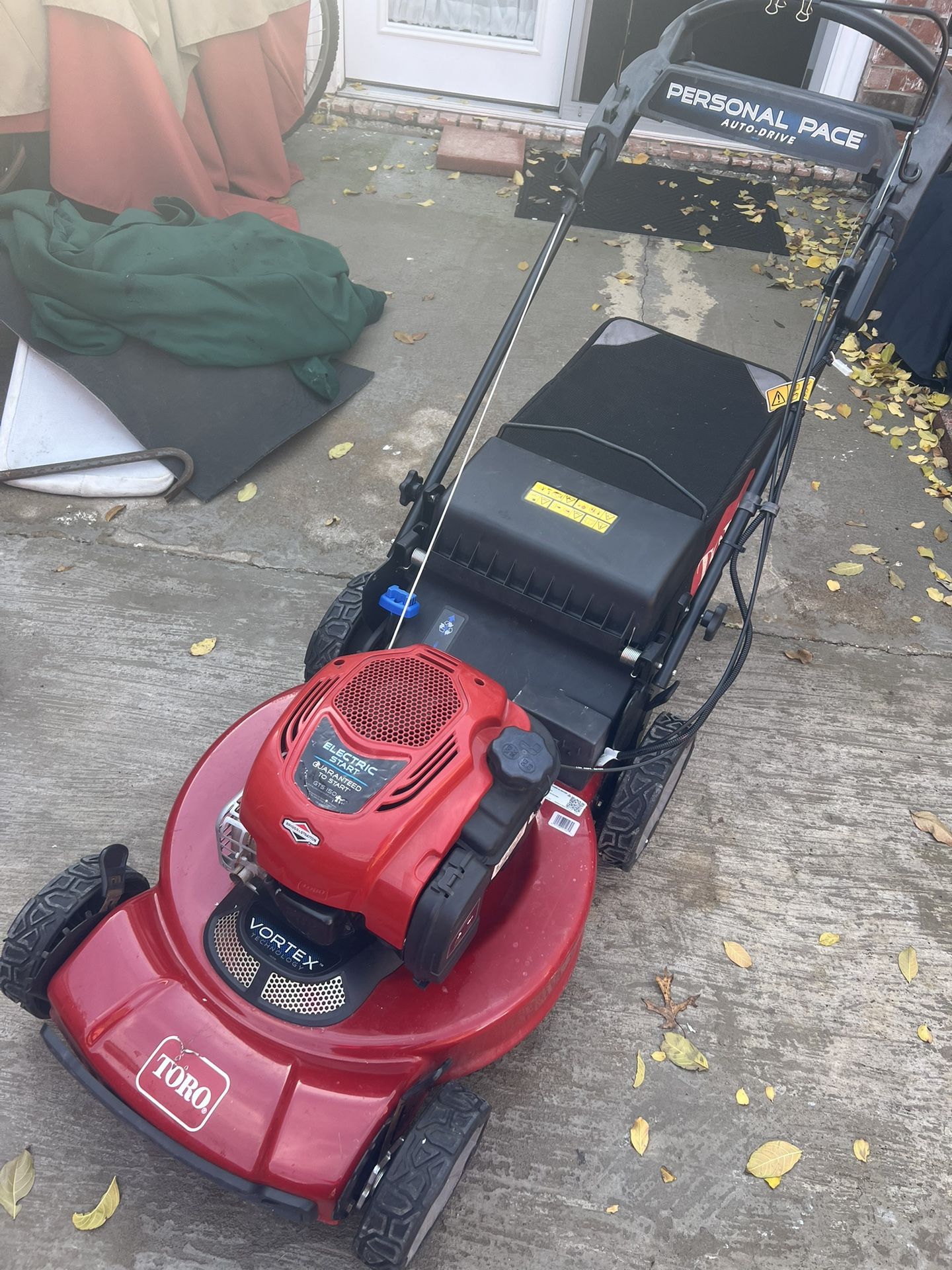 Toro GTS 150 cc Electric & Guaranteed start Gas Self-Propelled Lawn Mower