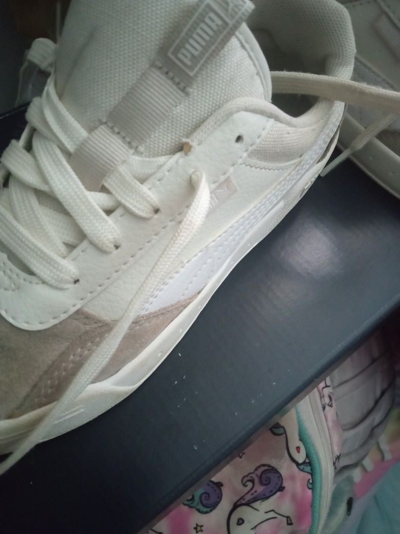 Girls Puma Shoes Size 2