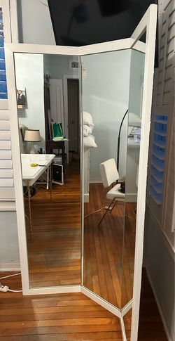 Tri-Fold full length dressing mirror