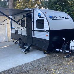 2022 Coachmen Clipper 17bh