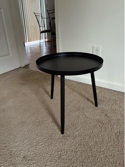 Black side table