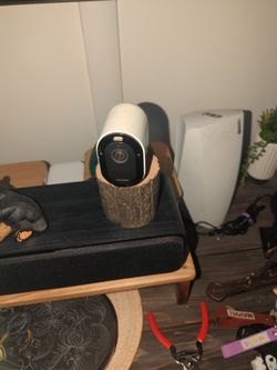 Arlo Spot Light And Camera With Charger
