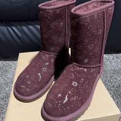 New Ugg Boots Size 6