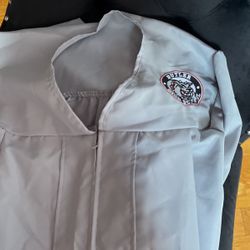 ler high school graduation gown