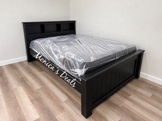 Full Solid Wood Bed With Mattress $460