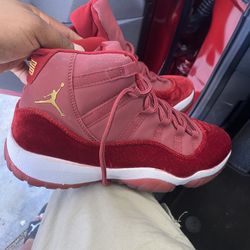 Jordan 11s