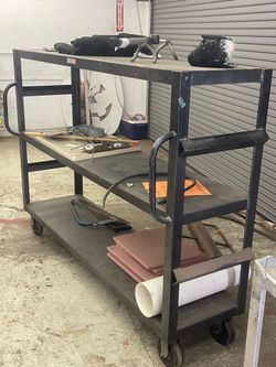 2 Very strong rolling carts