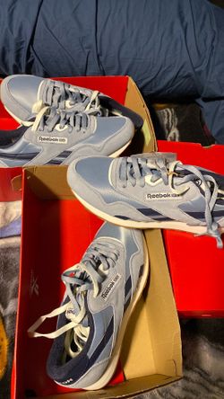 Classic nylon Reebok sz 9 & 9.5 available  Nike adidas shoes