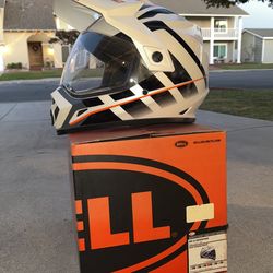 Bell Motorcycle Helmet MX-9 Adventure Size Large!