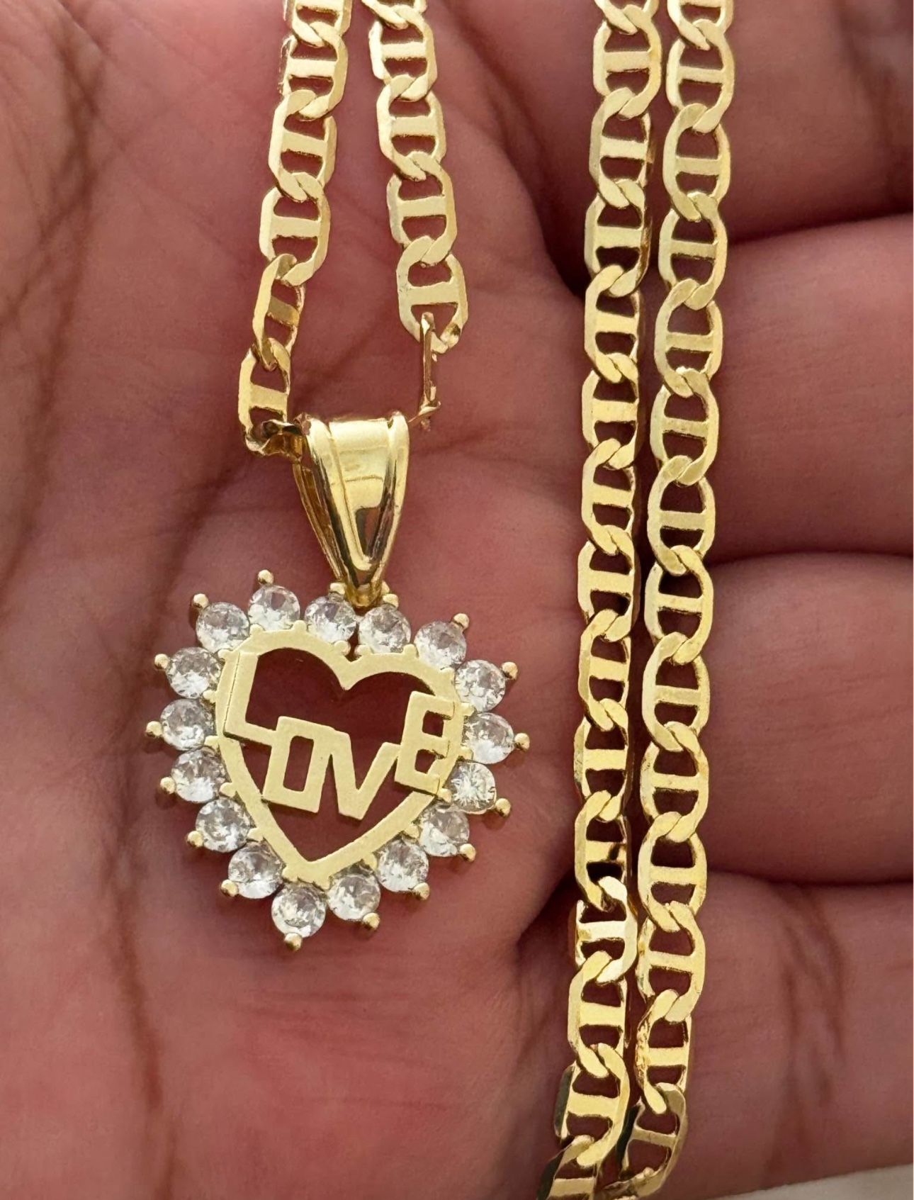 Heart Love Pendant with 20 Inch Mariner Necklace