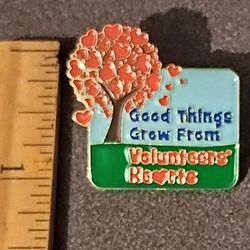 Good Things Grow From Volunteers Hearts Heart Vintage Collectible Lapel Pin A-2