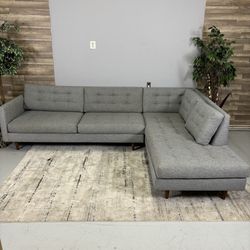 I Can Deliver - Large Grey Sectional 