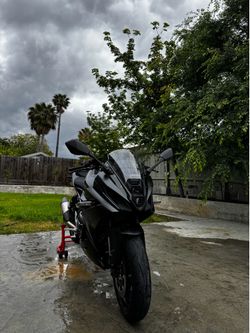 Suzuki GSX 8R 2025