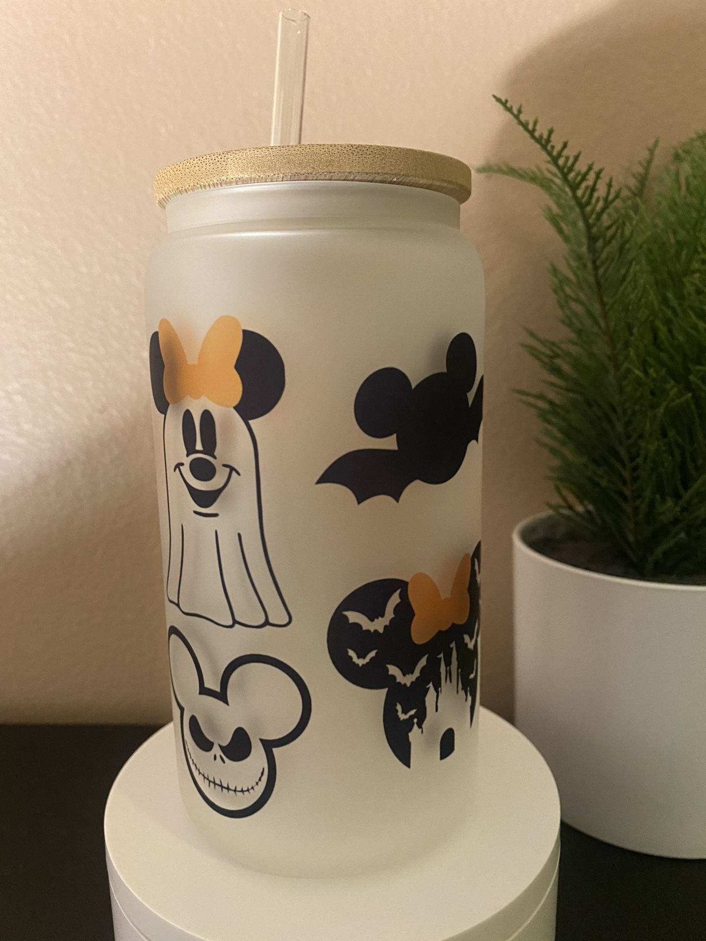 Glass Cup 16oz Halloween 🎃
