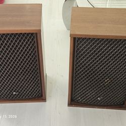 Used Sansui Speakers SP200 And SP2500