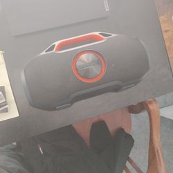 Bluetooth Speaker - Water Resistant