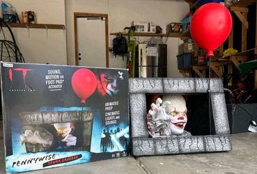 Spirit Halloween Pennywise Sewer Grabber Animatronic Prop IT Chapter Two