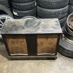 Vintage Victrola Pm17 MCM Side Table With Built In Radio 