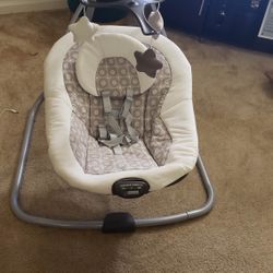 Graco Simple Sway Swing