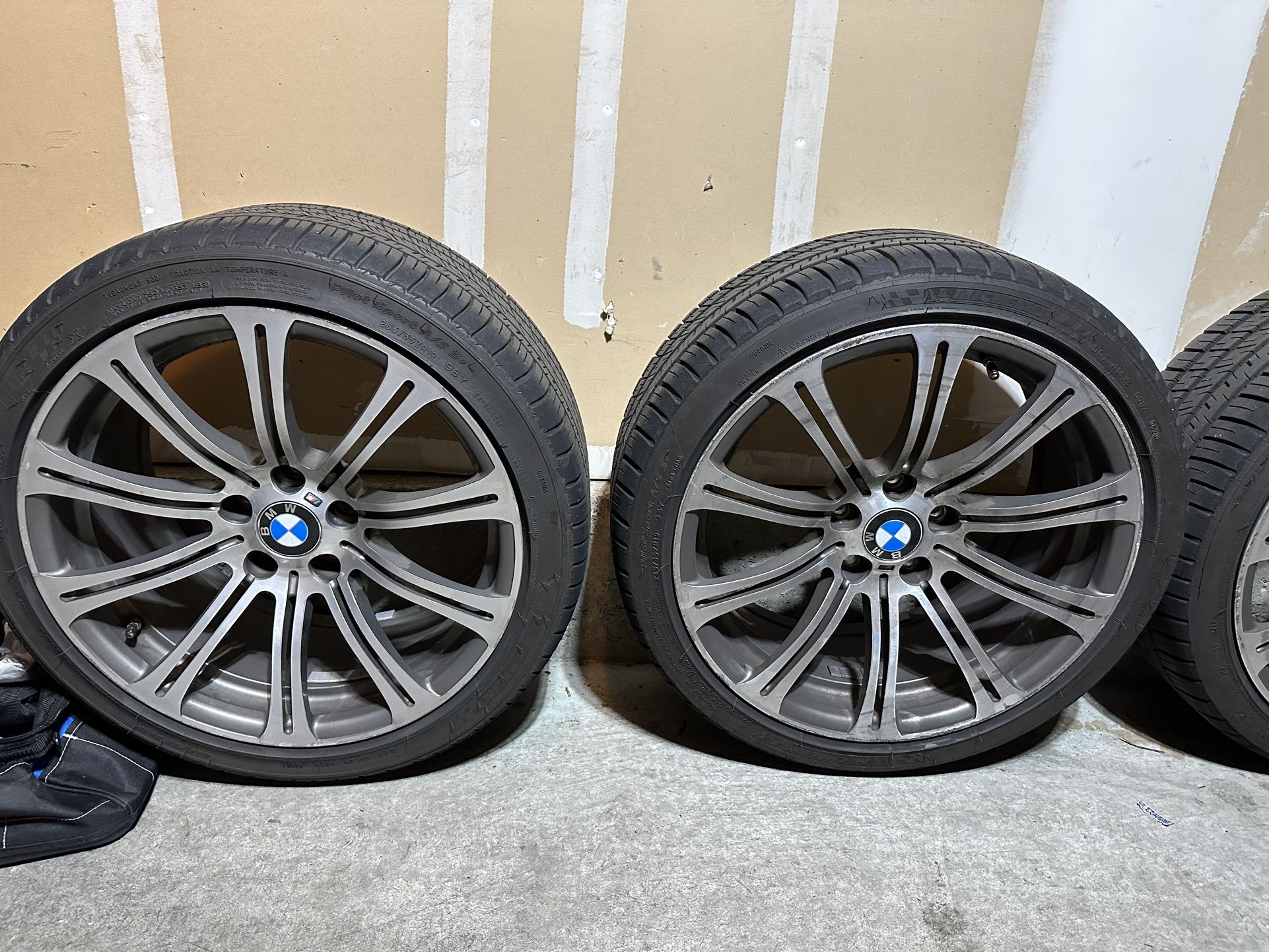 BMW E92 M3 Oem Wheels 19s