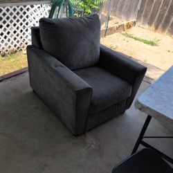 $10 Love Chair