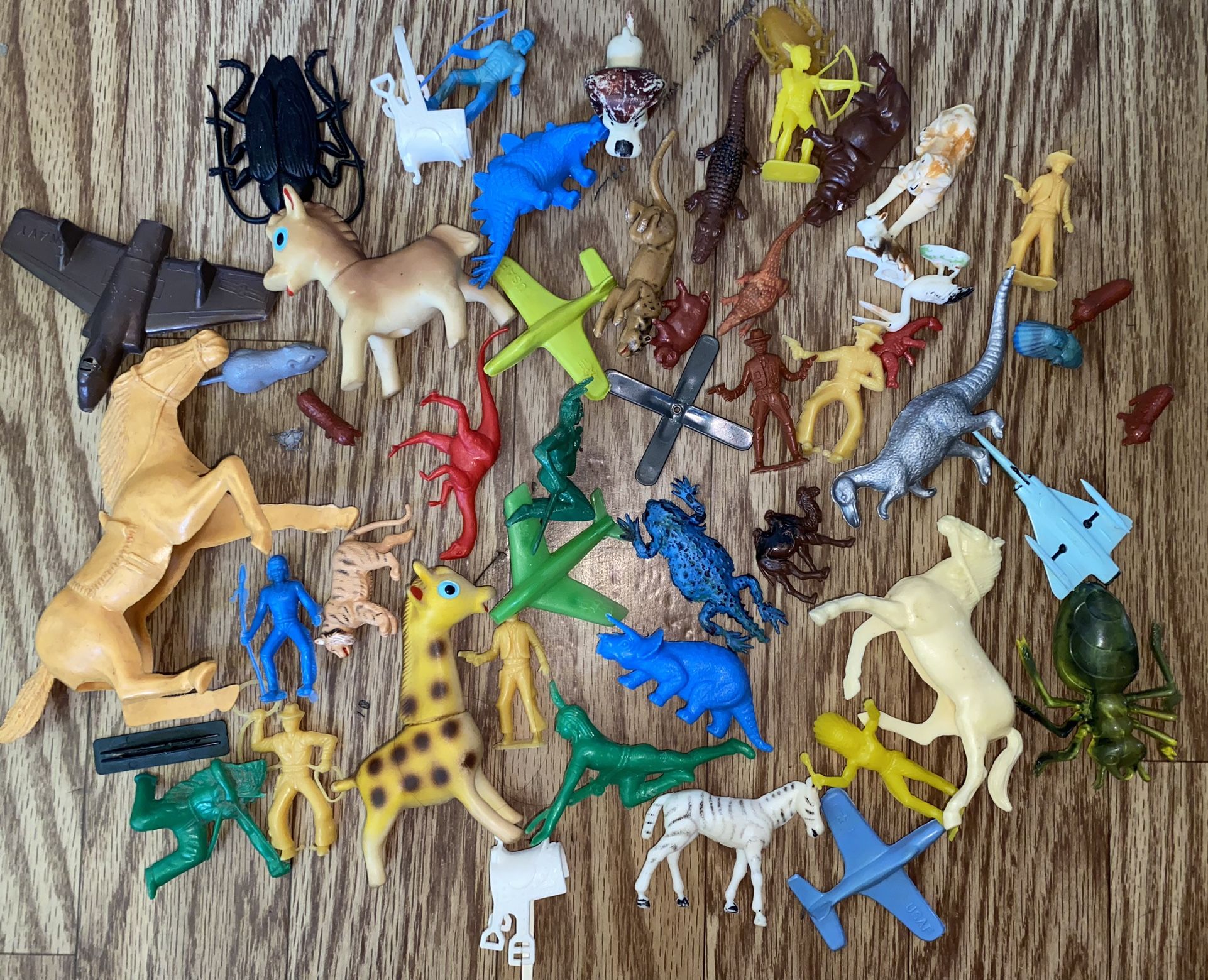 Vintage Plastic Figurines