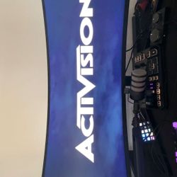 Samsung Odyssey G9 