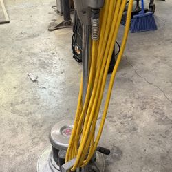 Clarke CFP-1700 Walk-Behind Buffer Polisher, Adjustable Handle, Disc