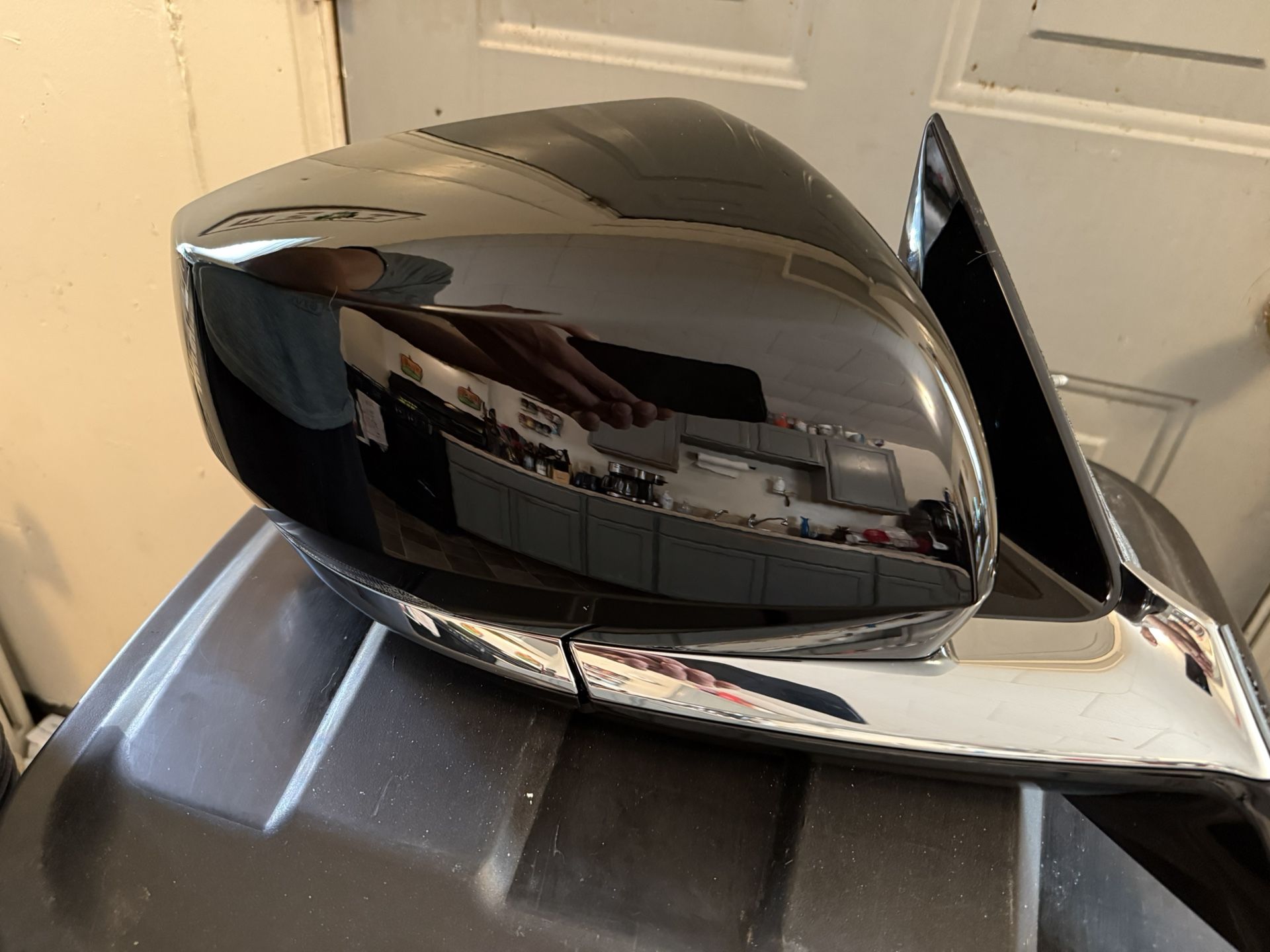 2021-2024 Jeep Grand Cherokee Right Side Mirror. OEM, Mopar