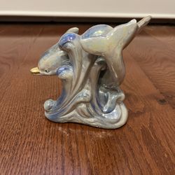 18 Daniel Brand Iridescent Dolphins In Ocean Wave Ceramic Figurine 