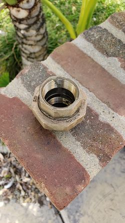 Brass union txt 1 1/4