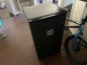 Min fridge
