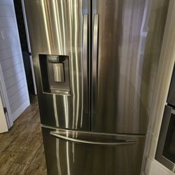 Samsung Refrigerator 