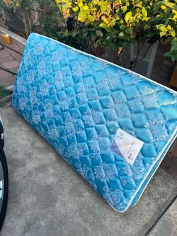 Twin size mattress
