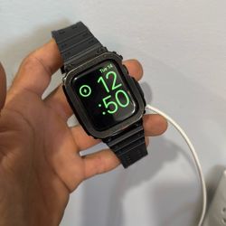 Apple Watch SE 44mm