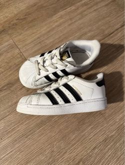Adidas superstar