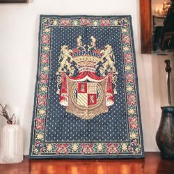 Royal crest ii belgian tapestry W 87 x H 126 Cm.