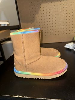 UGGs Size 1