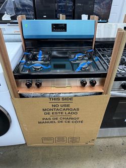 Frigidaire Stainless Steel 4 burner range stove