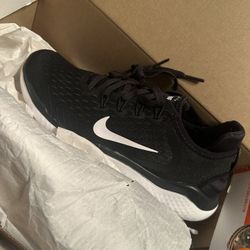 NIKE FREE RN 2018