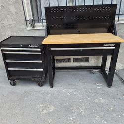 Husky Desk and Rolling Tool Box